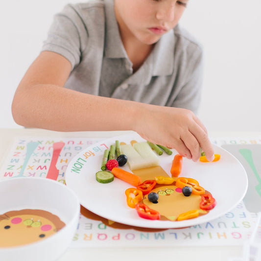 Kid's Little Me Personalized Dress Up Lion Plate, Make Mealtime Fun, even for Picky Eaters