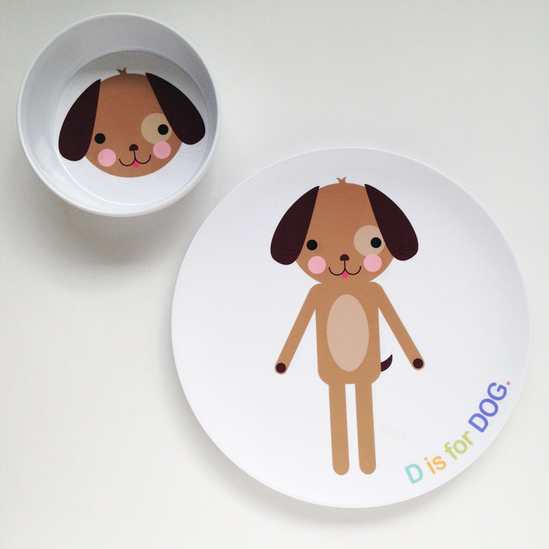 Dylbug personalized Dog plate and bowl set for kids. Great gift for toddlers, picky eater s and kids of all ages.